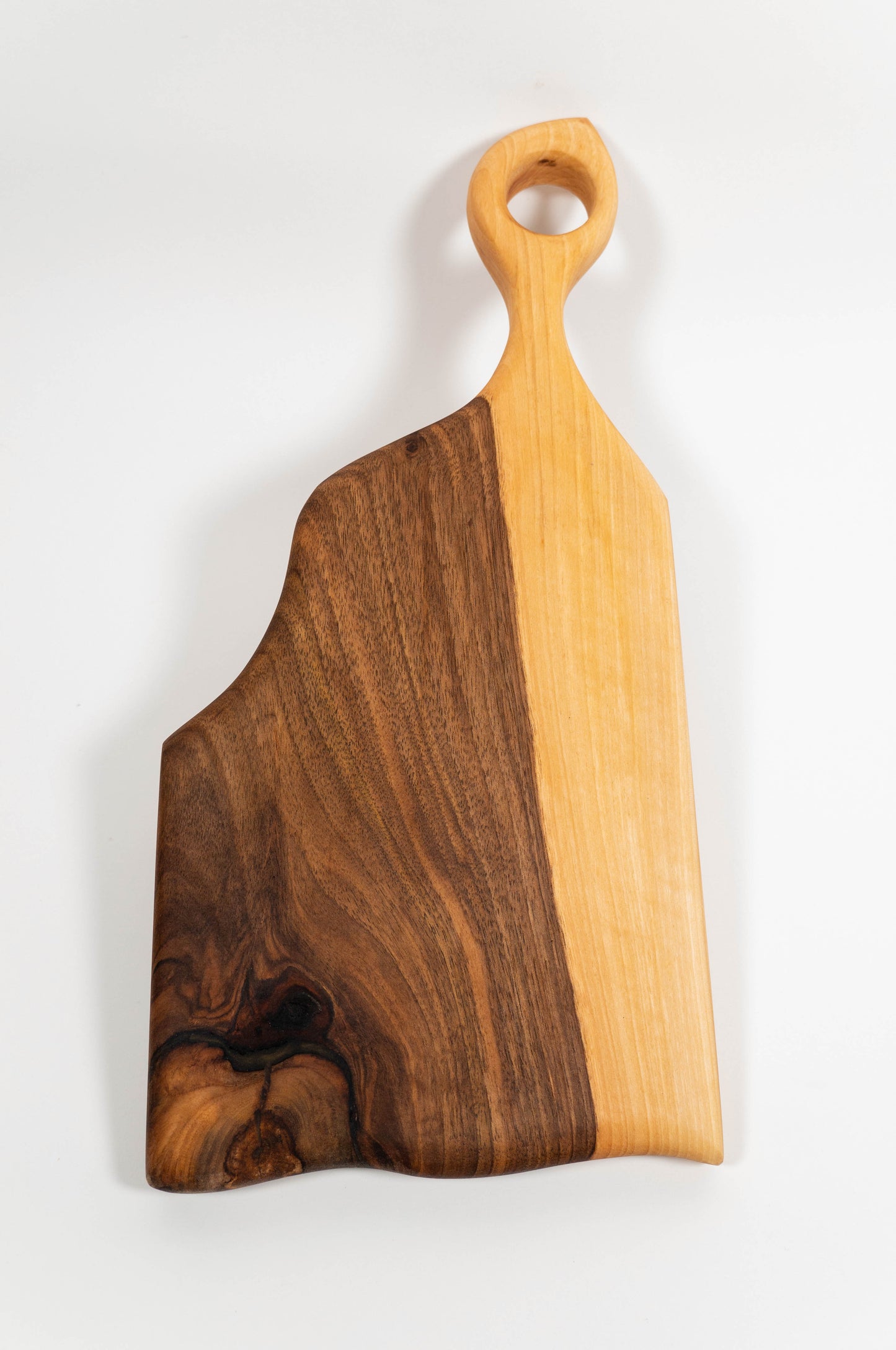 Dog Calator din Nuc 20x42cm