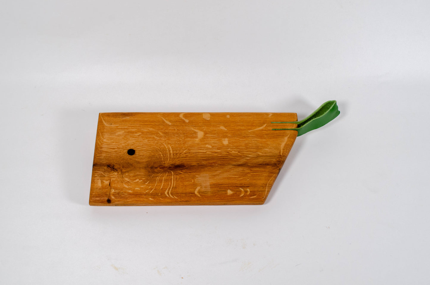 Dog din Stejar cu Codita de piele 25x12cm