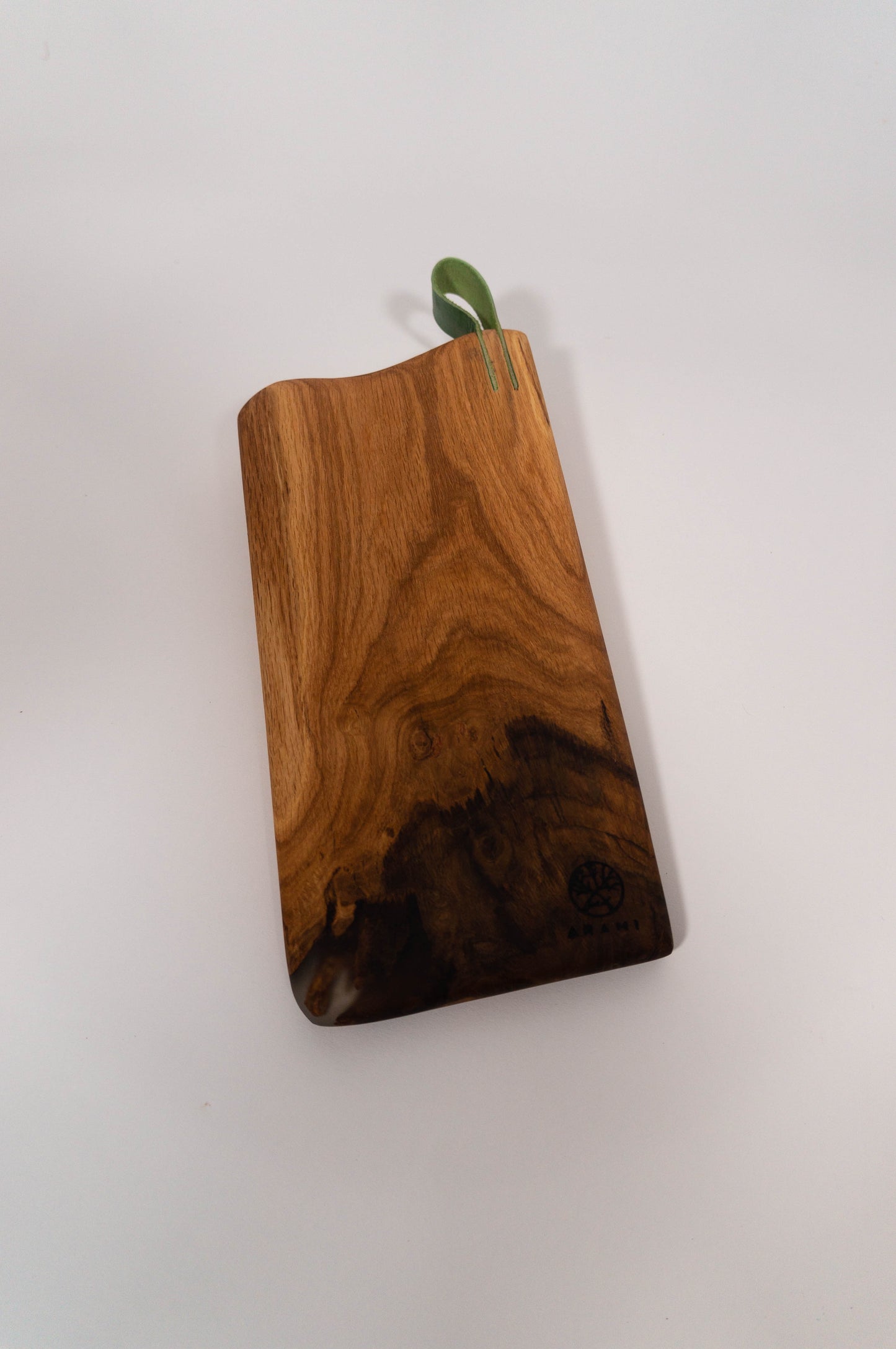 Dog din Stejar cu Codita de piele 13x3.cm