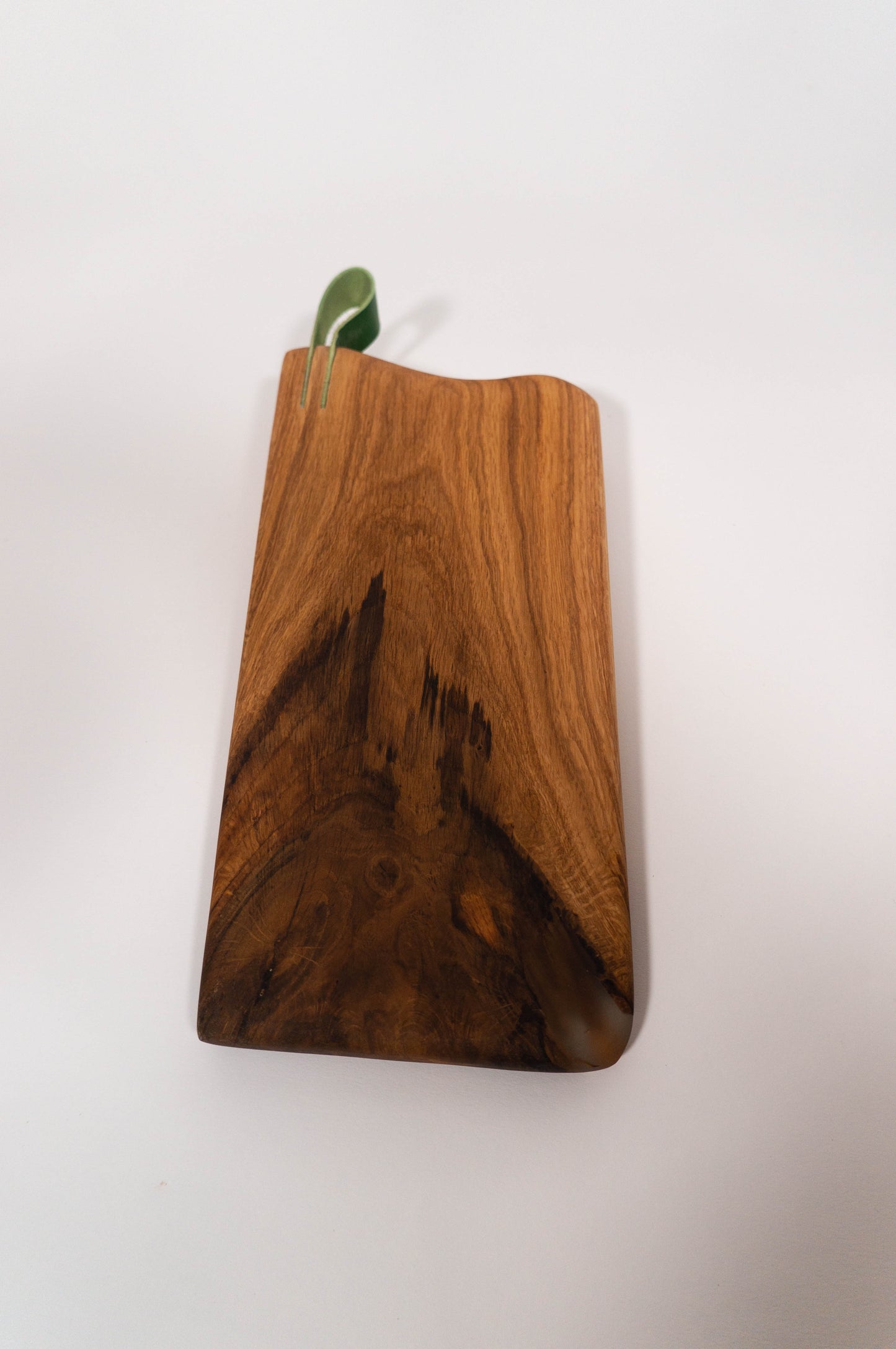 Dog din Stejar cu Codita de piele 13x3.cm